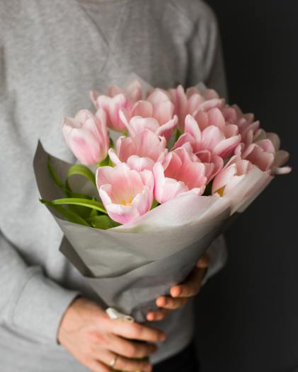 thanks - bouquet - anna-tukhfatullina unsplash